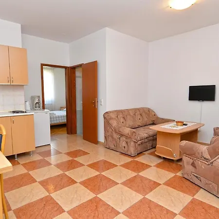 Fuer 2 Personen Ca 32 Qm In Rovinj, Istrien Istrische Riviera 罗维尼